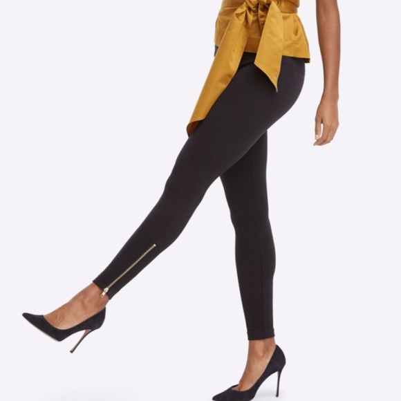 SPANX Pants - SPANX Look at me now Black Leggings Size M Womens